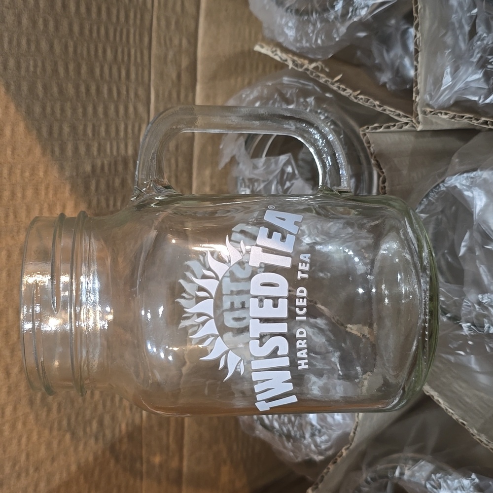 Twisted Tea Mason Jar 22oz - Picture 4 of 5
